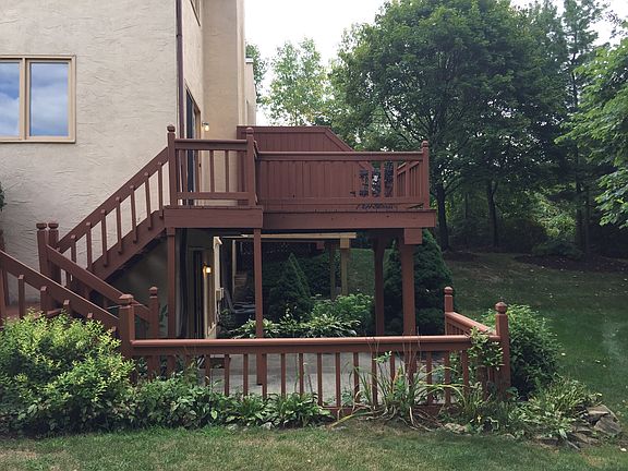 3rd image of 7635 Doeskin Ct