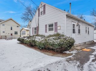 82 Riddle St, Rochester, NY 14611