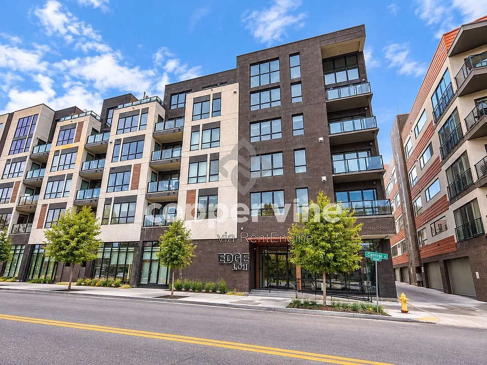 1735 Central St #213