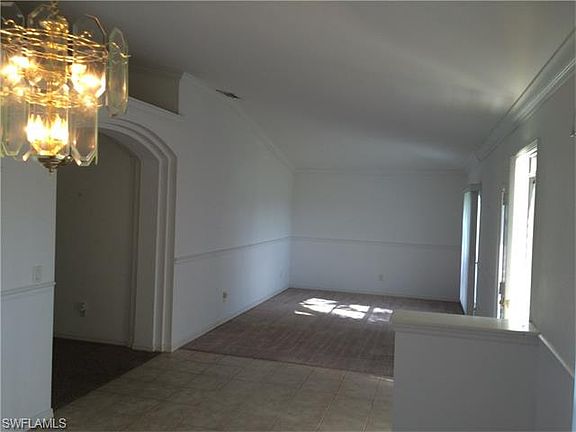 4th image of 426 NW 1st Ave