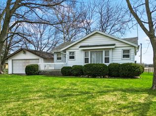 205 Worth Rd, Auburn, IN 46706