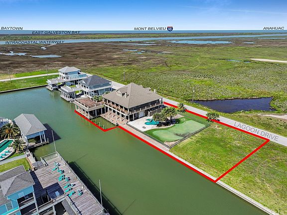 3rd image of 1239 Lagoon Dr