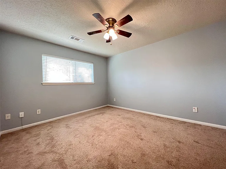 11407 Briar Rose Dr — Photo 27