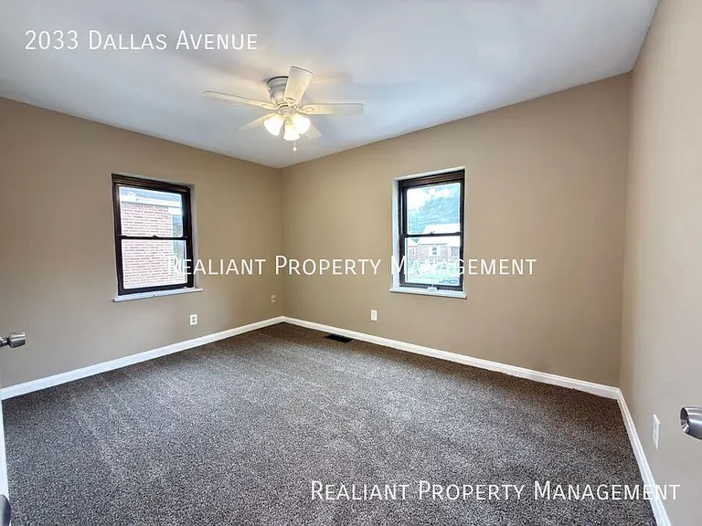 2033 Dallas Ave — Photo 19