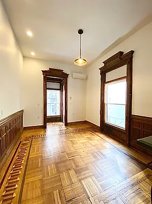 Rented by Nooklyn NYC LLC | media 4