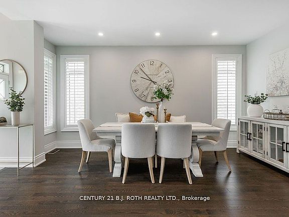 4th image of 20 Westminster Cir