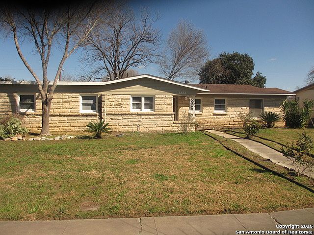 1st image of 7822 N McCullough Ave