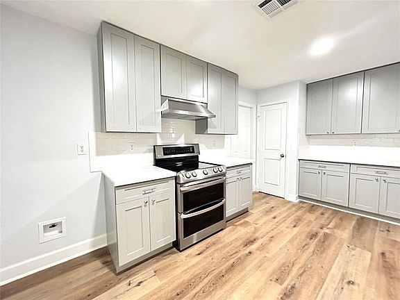 4th image of 10906 Stroud Dr