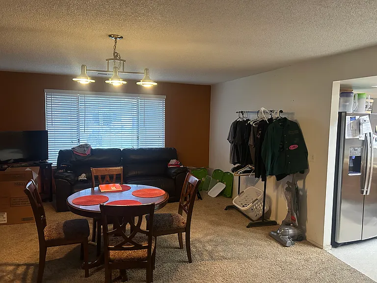 2421 Callender Rd — Photo 5