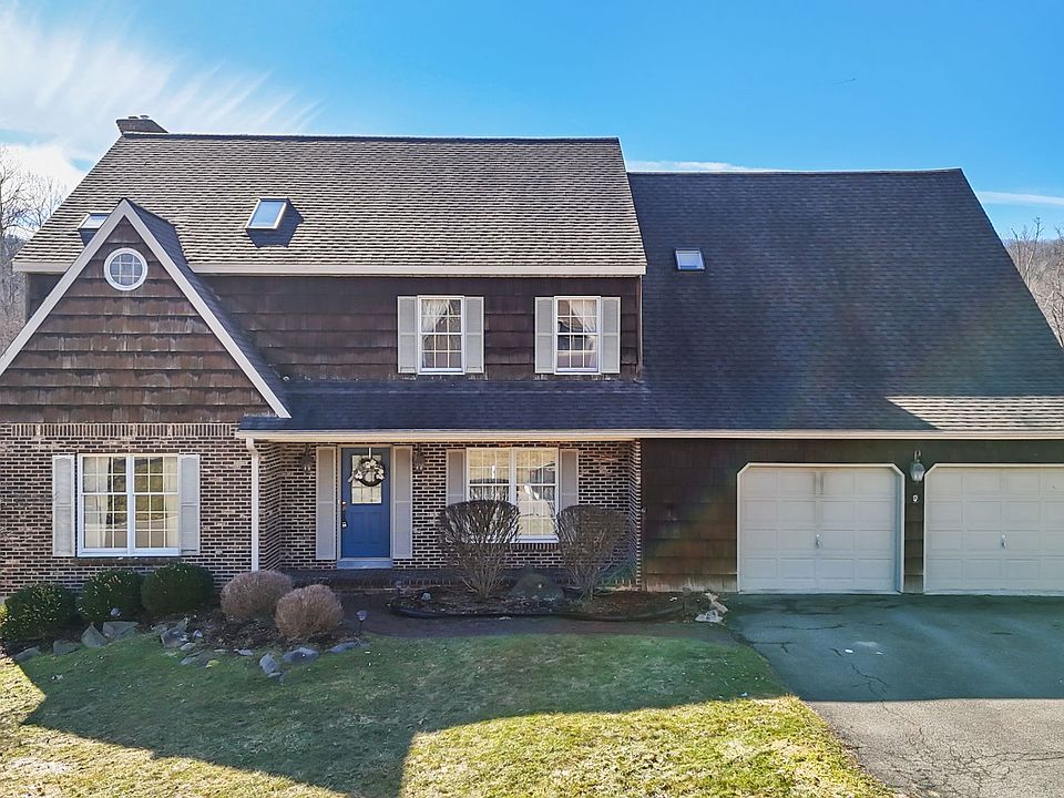 1st image of 1332-1336 Cameron Ln