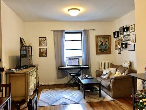 2nd image of 2168 35th St APT 4C