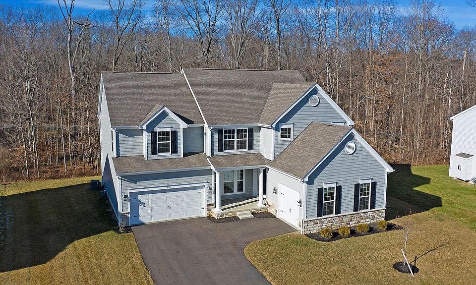 1st image of 413 Hawking Dr