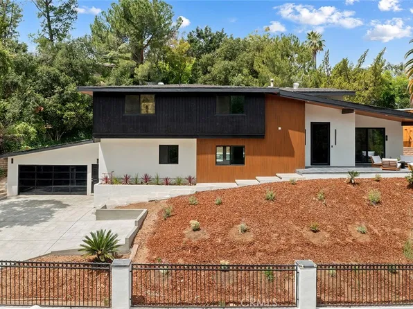 4041 Vanalden Ave, Tarzana, CA 91356