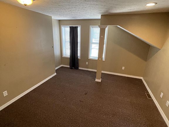 2nd image of 337 W 32nd St #9
