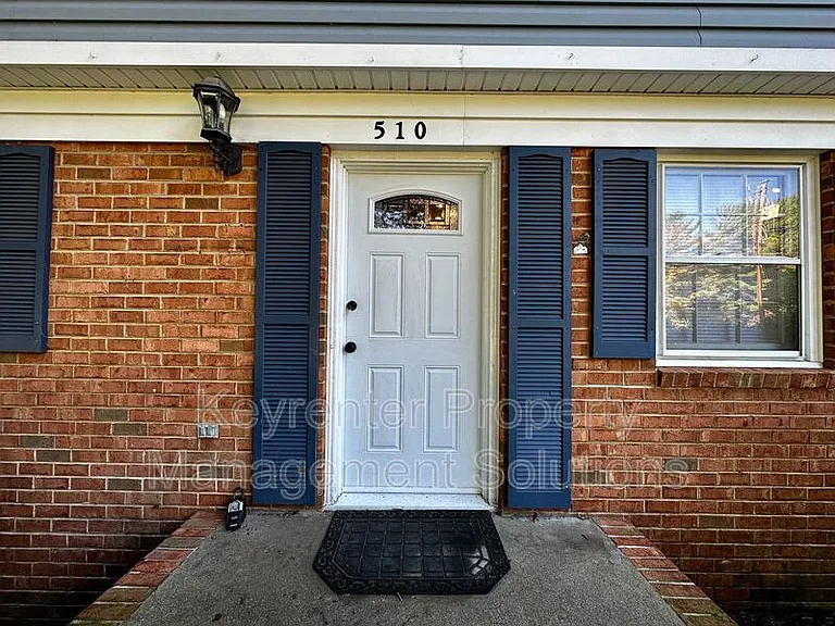 510 Shore Rd — Photo 4