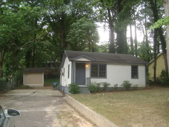 5768 Hillside Dr, Doraville, GA 30340