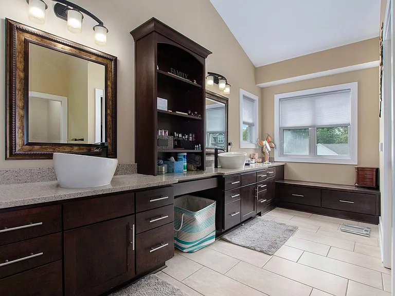 7938 Bowers Harbor Ave — Photo 15
