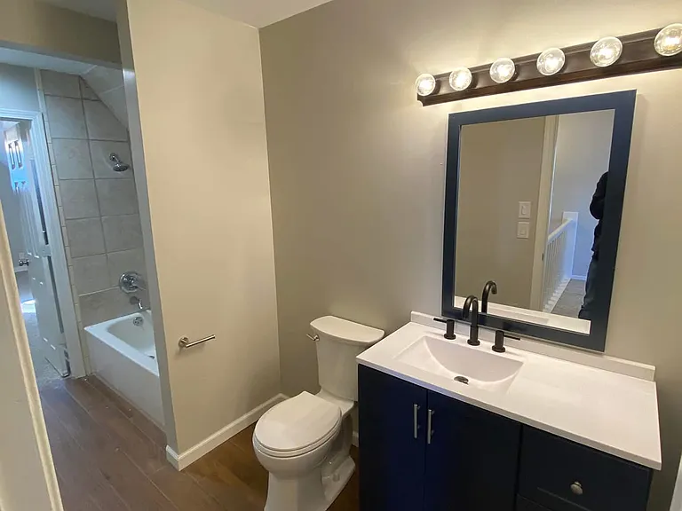 2124 Jefferson Pl — Photo 12