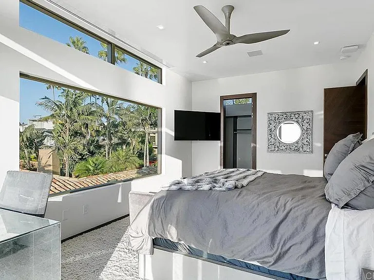 6436 Camino De La Costa — Photo 37