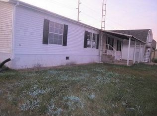 30 Pleasant Ln, Mitchell, IN 47446