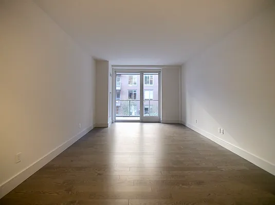 Rented by Extell Marketing Group LLC | media 29