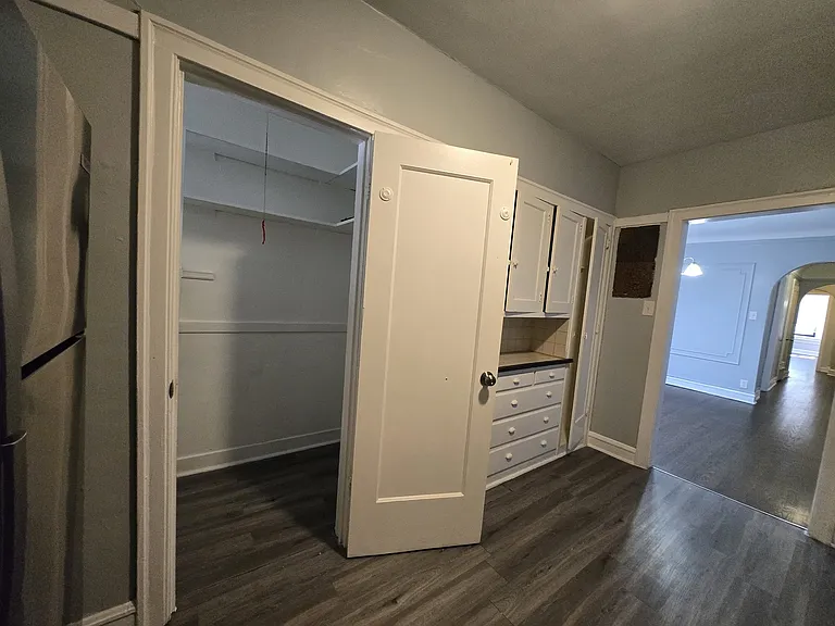 8114 S Drexel Ave #3 — Photo 17