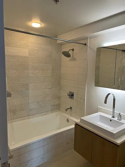 77 Hudson St — Photo 4