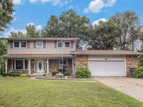 26851 Sturdy Oak Dr, Elkhart, IN 46514