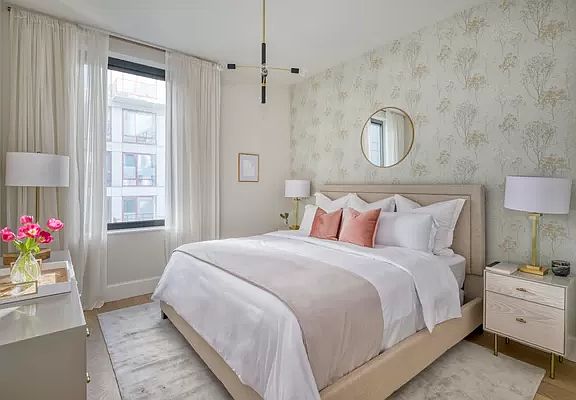 4th image of 2218 Jackson Ave Penthouse 5