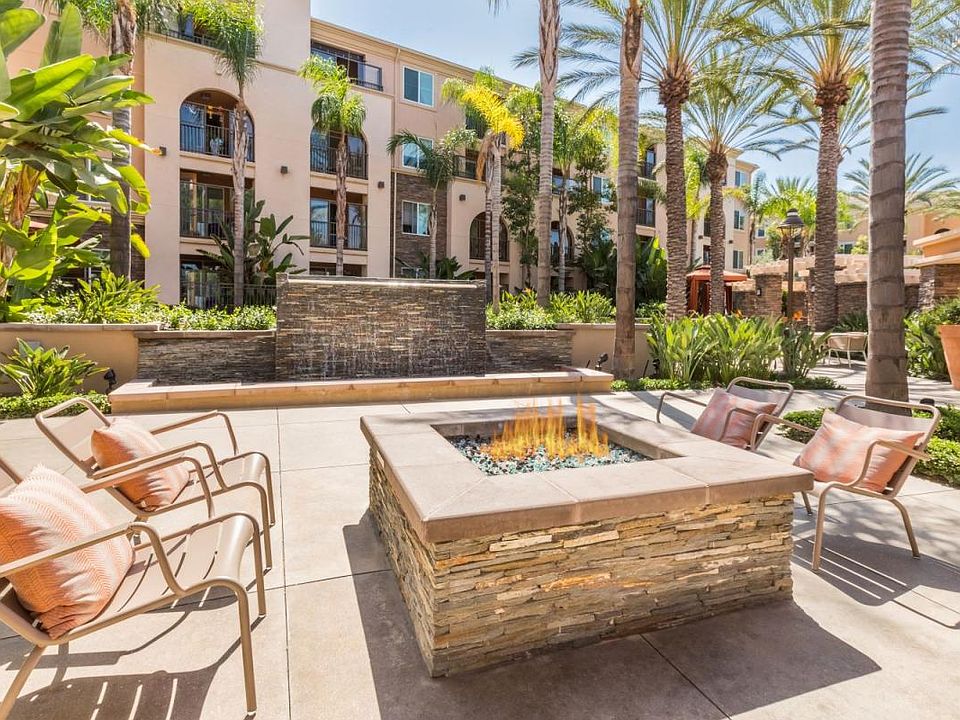 Gateway Apartment Homes Apartment Rentals Orange, CA Zillow