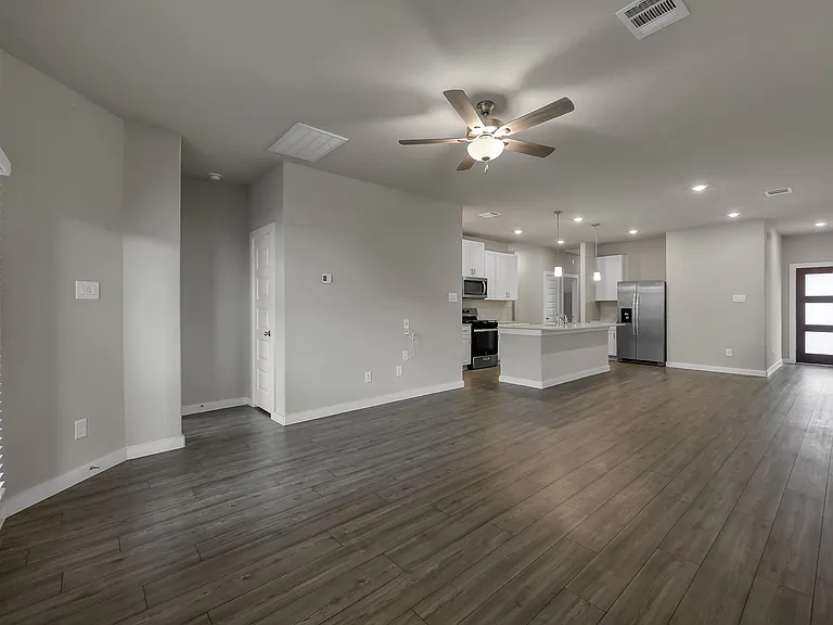 9522 Sugar Berry Dr — Photo 15