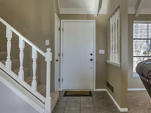 3rd image of 1124 NE 73rd St