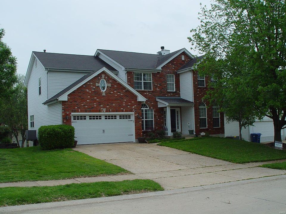 2nd image of 3254 Bridgeport Place Dr