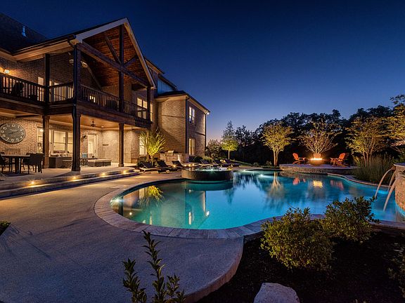 2nd image of 1823 Acadia Cove Ct