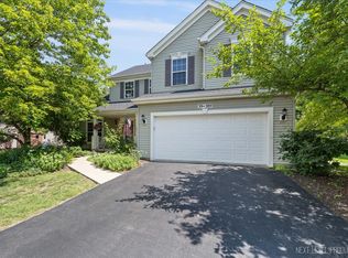 39W389 W Burnham Ln, Geneva, IL 60134