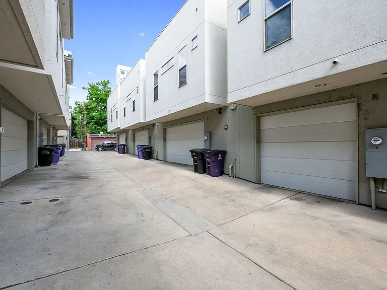 3139 Vallejo St — Photo 38