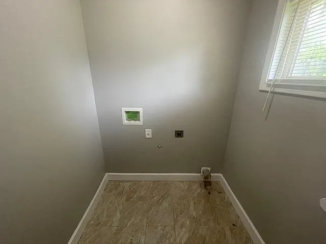 1778 Evelyn Ave — Photo 9
