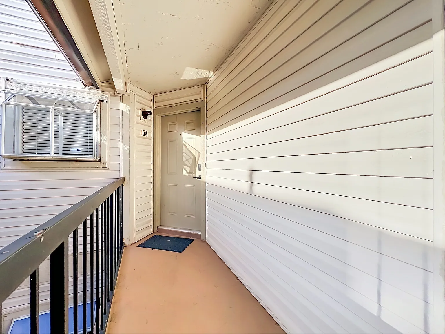1940 Lake Atriums Circle - 112 — Photo 2