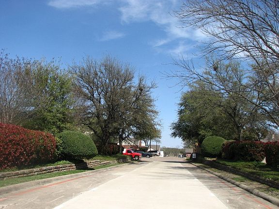 5th image of 1008 Woburn Dr