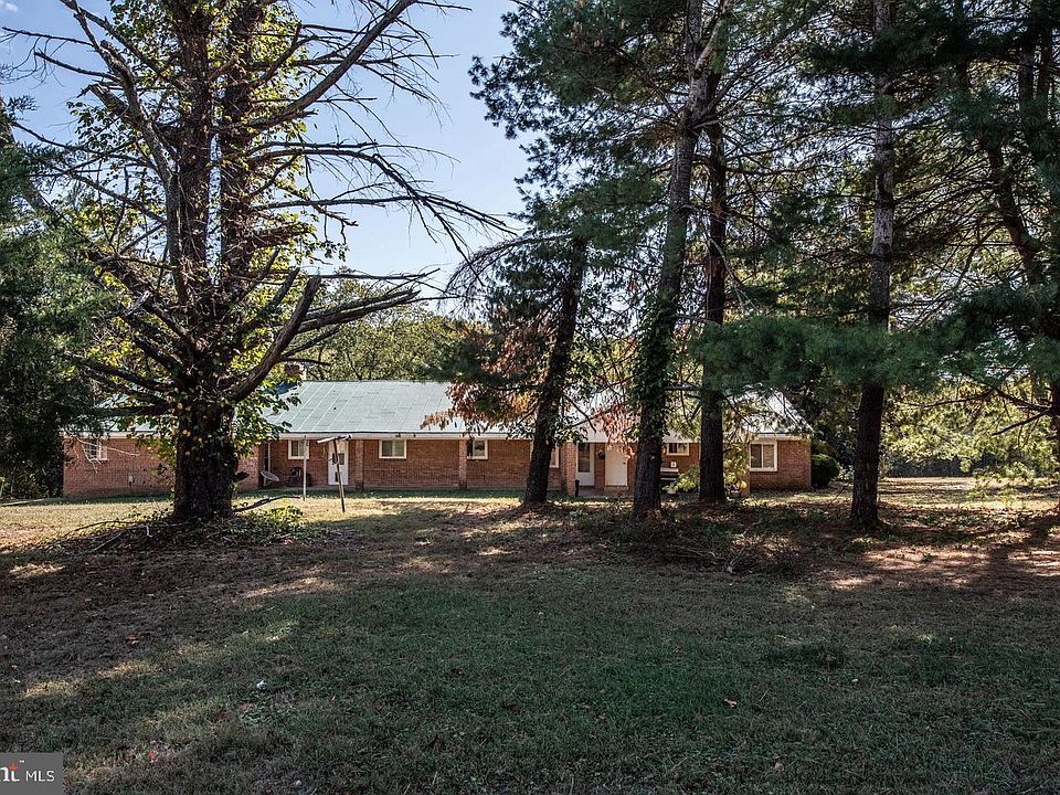 2nd image of 1382 Brandlin Dr