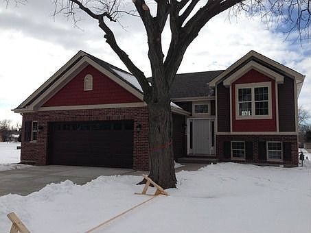 1st image of 1309 Hosmer St