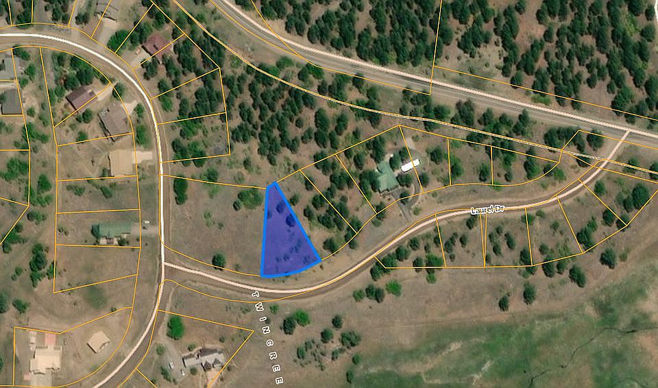 1st image of 141 Laurel Dr