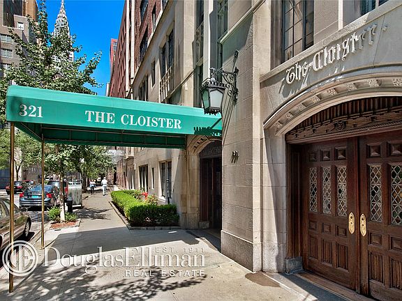 5th image of 321 E 43rd St APT 504