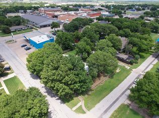 114 S 6th St, Midlothian, TX 76065