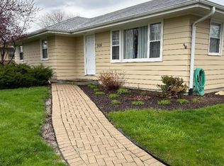 3116 Harris Dr, Joliet, IL 60431