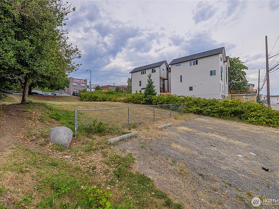 5th image of 1137 Fawcett Avenue