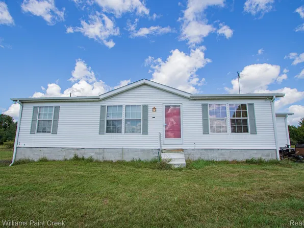 2993 Clifford Rd, Silverwood, MI 48760