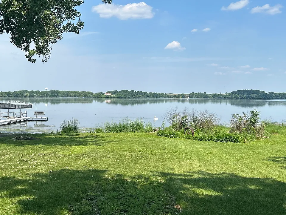 1407 Frank Hall Dr