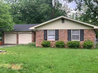 531 Iroquois Dr, Bowling Green, KY 42103