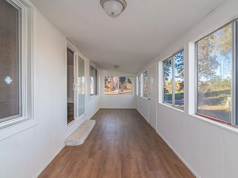 16919 W Silver Lake Rd — Photo 12